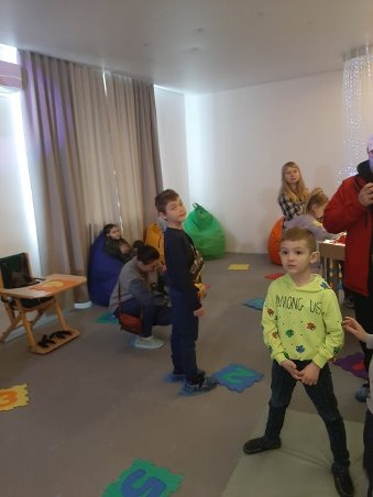 У міській дитячій клінічній лікарні №24 міста Харкова відкрили кімнату сенсорної релаксації